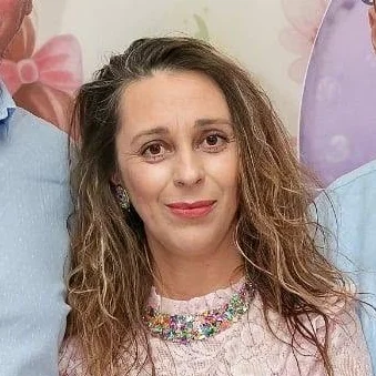 Портретна снимка на Доника Груева